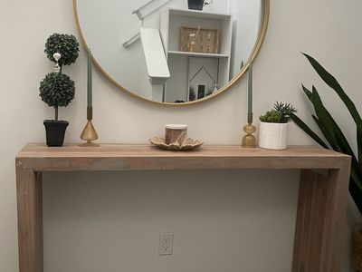 Entry console table