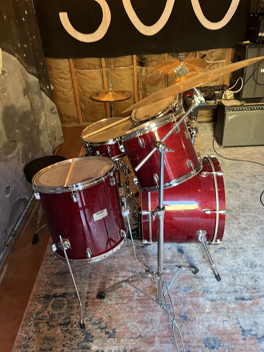 Mapex M-Series 5-Piece Drum Set – Zildjian ZBT Cymbals – Very Good Condition
