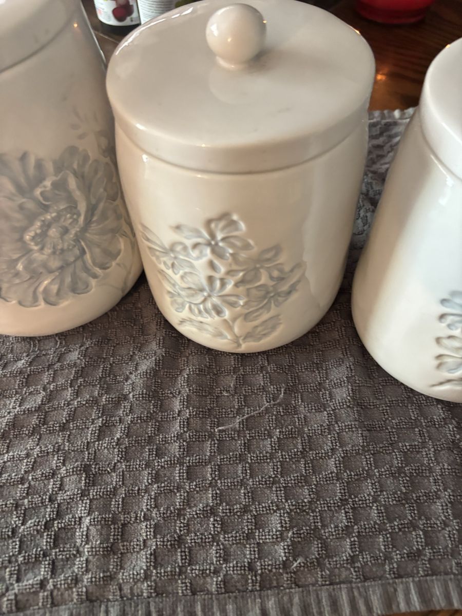 Set of 4 White Ceramic Canisters with Embossed Floral Design and Lids - Kitchen Storage Jars
