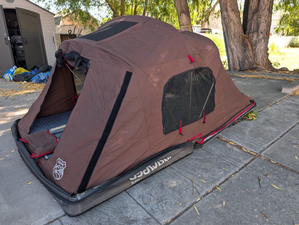 iKamper car top tent