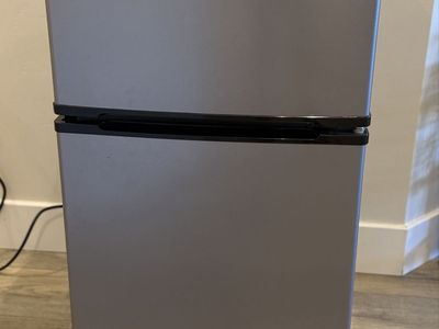 Mainstays 3.2 cu ft 2-Door Compact Refrigerator with Freezer, Stainless Steel Mini Fridge