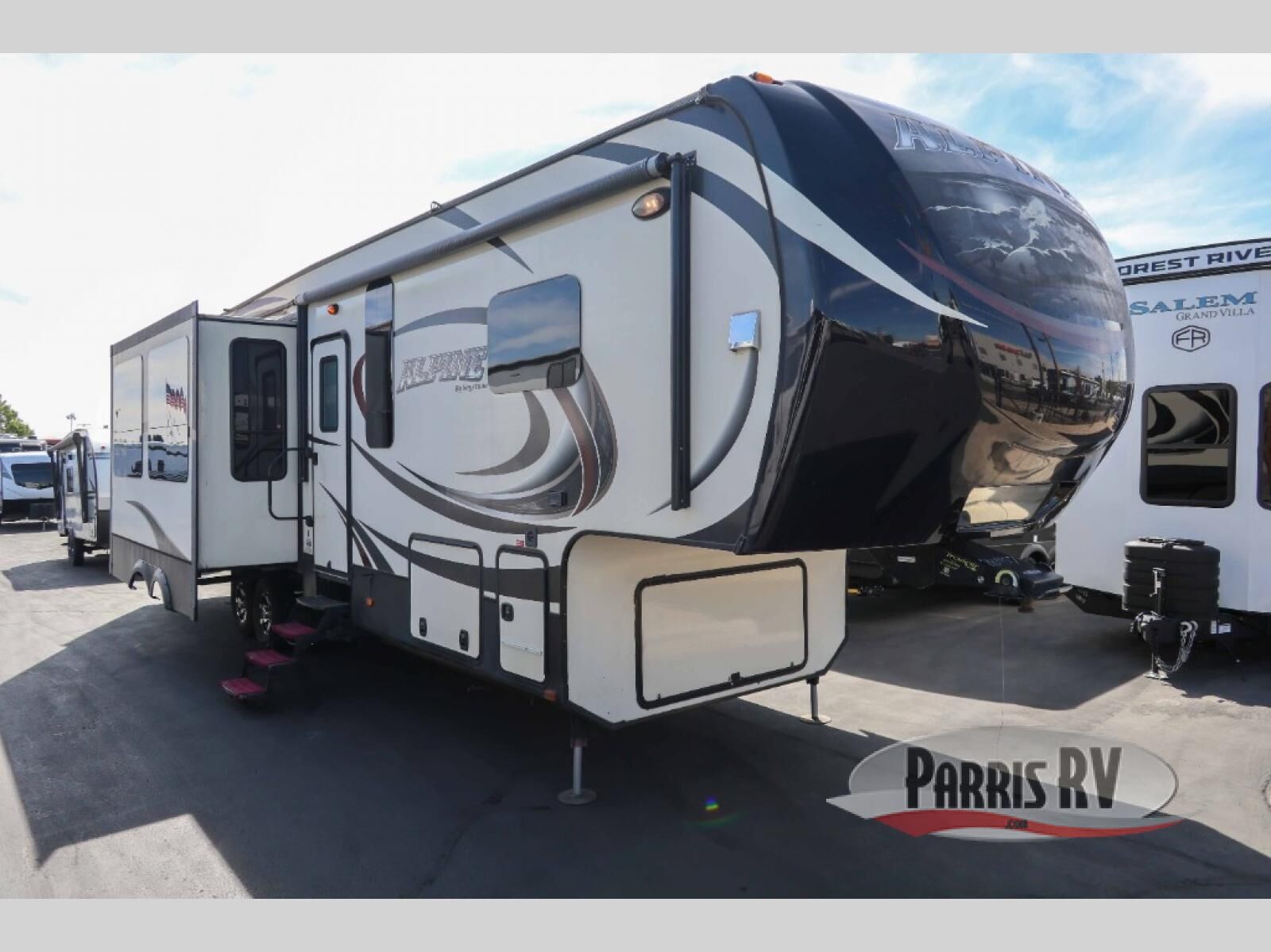 Used 2015 Keystone RV Alpine 3900RE