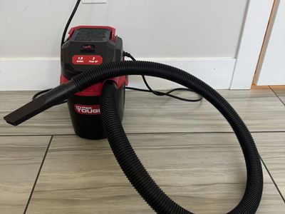 Hyper Tough 1.5 Gallon 2 Peak HP Wet/Dry Vacuum