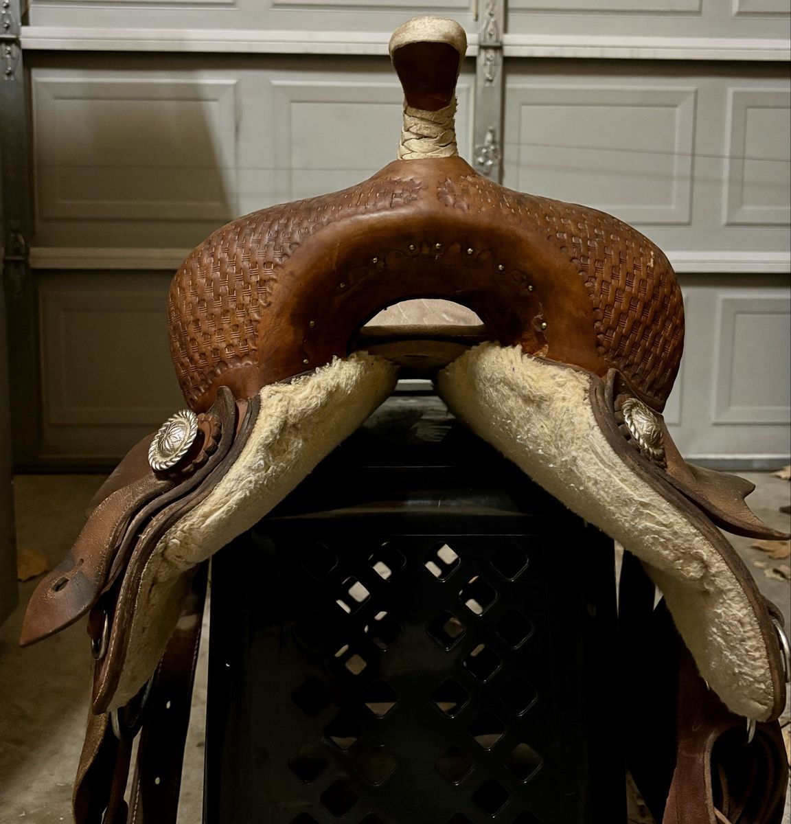 14" Barrel Saddle