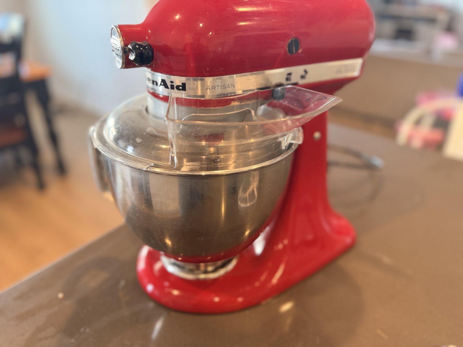KitchenAid Artisan 5-Qt Stand Mixer - Empire Red - Squeaks, Smells - For Parts/Repair