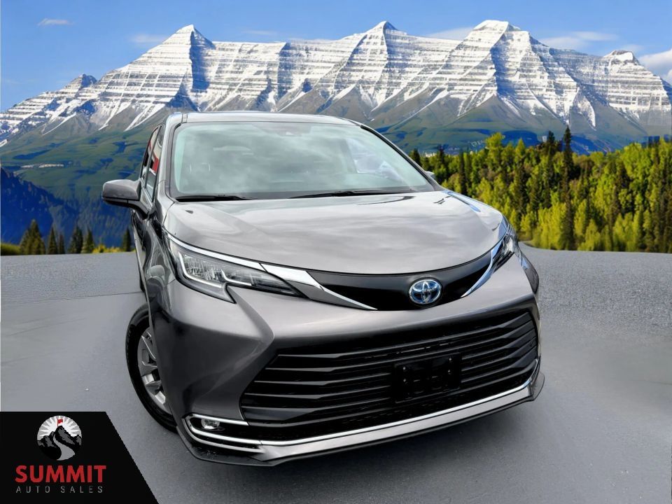 2023 Toyota Sienna XLE 7-Passenger