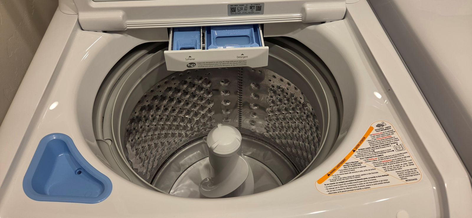 LG Washer & (gas) Dryer pair (3 months old!)