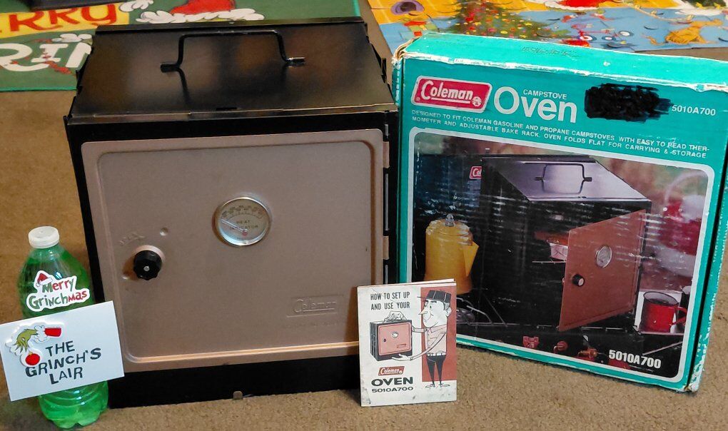Vintage Coleman Campstove Oven 5010A700