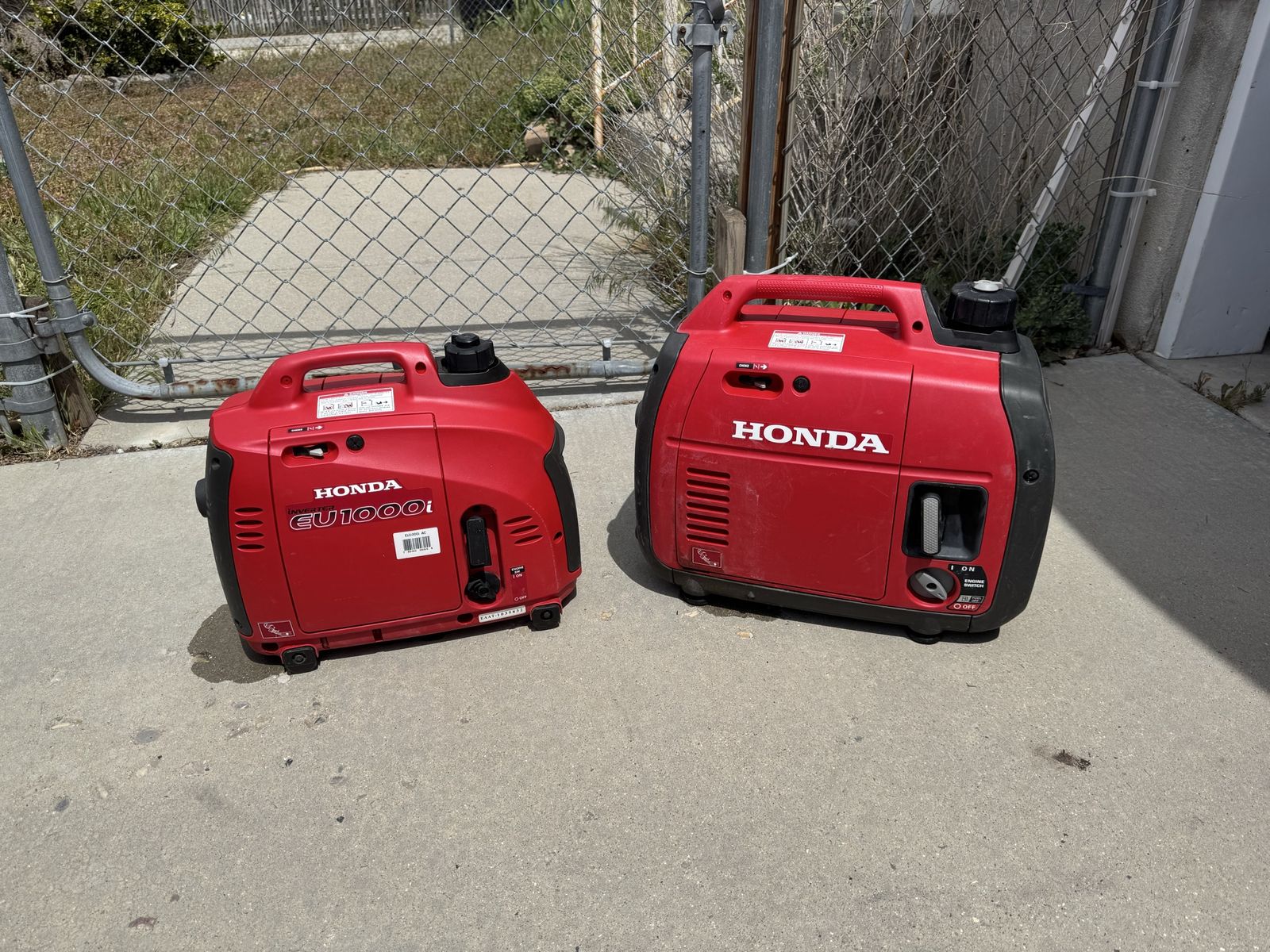 2 amazing Honda generators 1000U and 2200I