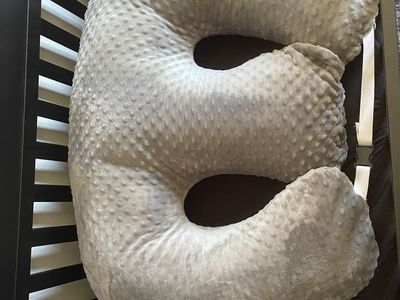 Twin pillow