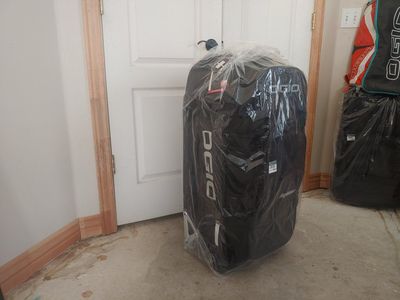 Brand New Ogio Rig 9800 Rolling Gear Bag