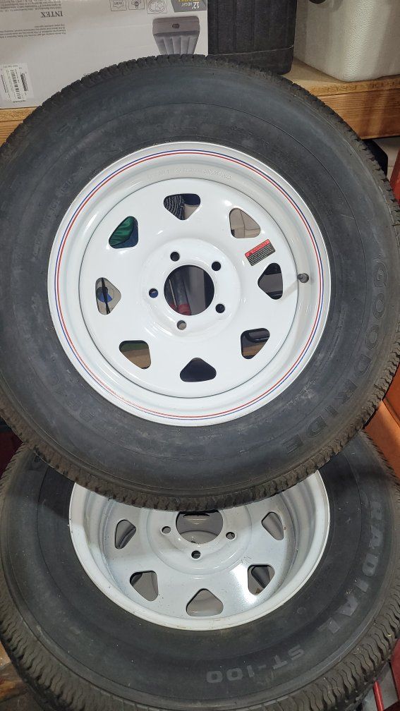 Trailer Rims and Tires