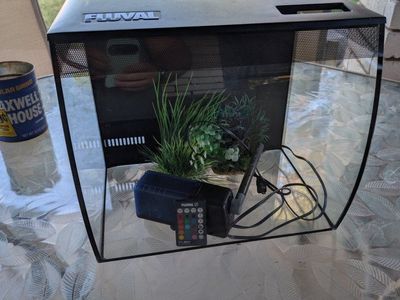Fluval Black 15 Gallon Flex Aquarium Kit, 16" L X 15" W X 15" H