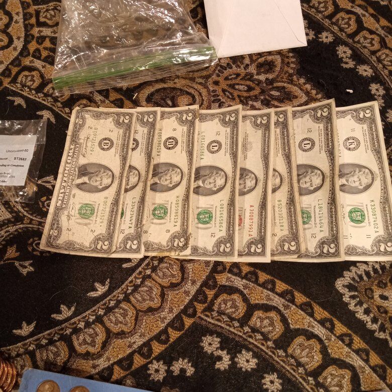 8 two dollar bills for sale for $25