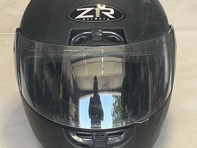 ZIR Helmets Black Full-Face Motorcycle Helmet with Clear Visor - Adult - Small 6 7/8” - 7”