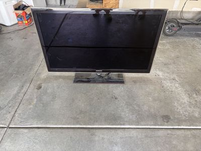 Samsung 46” super slim flat screen