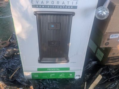 AIRCARE EP9800 Pedestal Evaporative Humidifier for up to 2,400 sq ft, 3.6 Gallon Tank, Dark Bronze