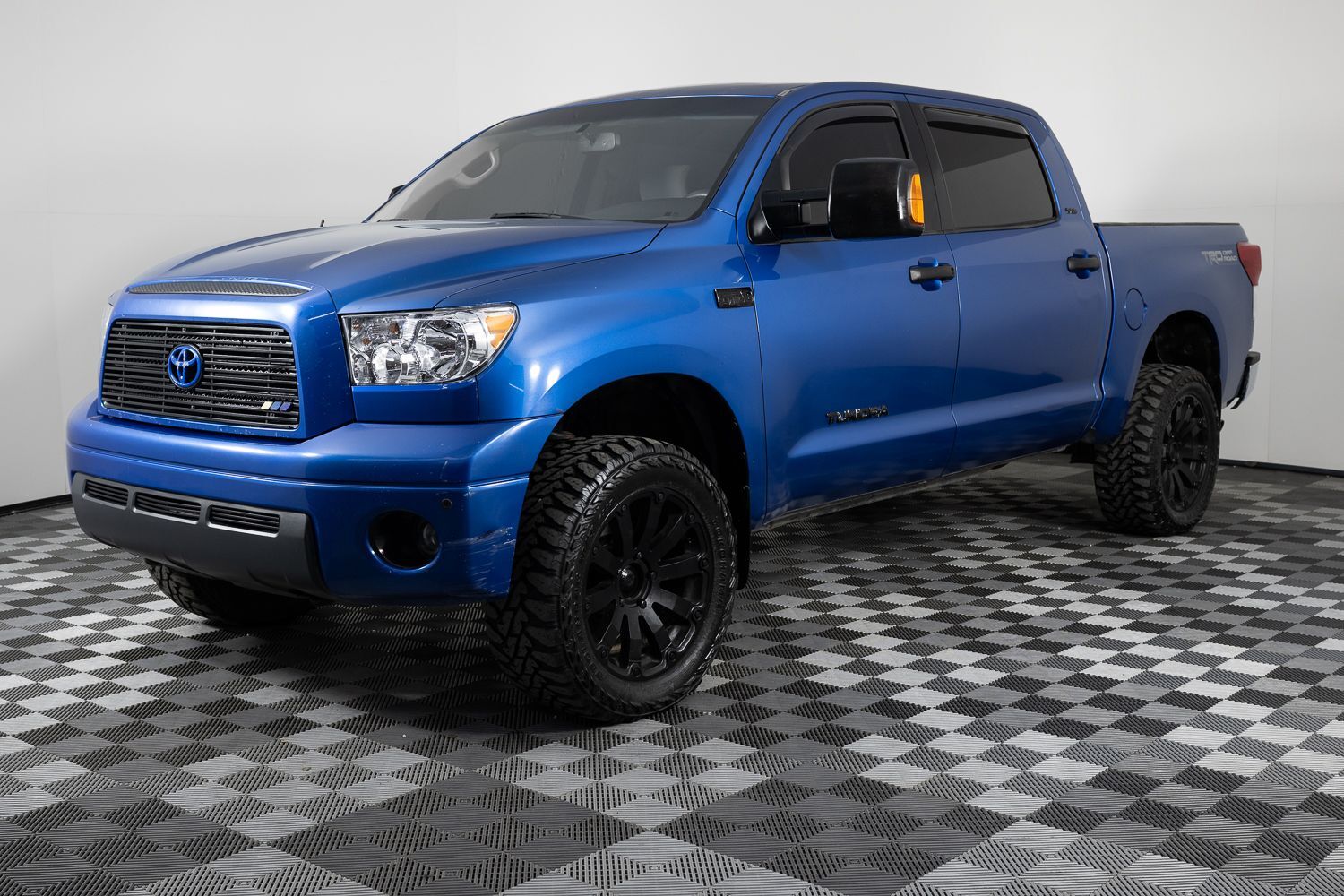 2009 TOYOTA TUNDRA Grade