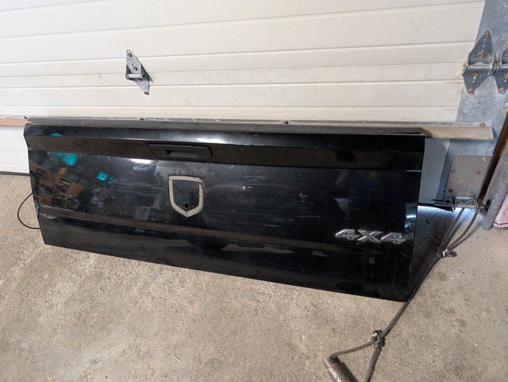 Black 4th Gen Ram Tailgate