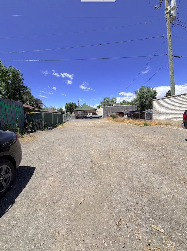 Main image 14