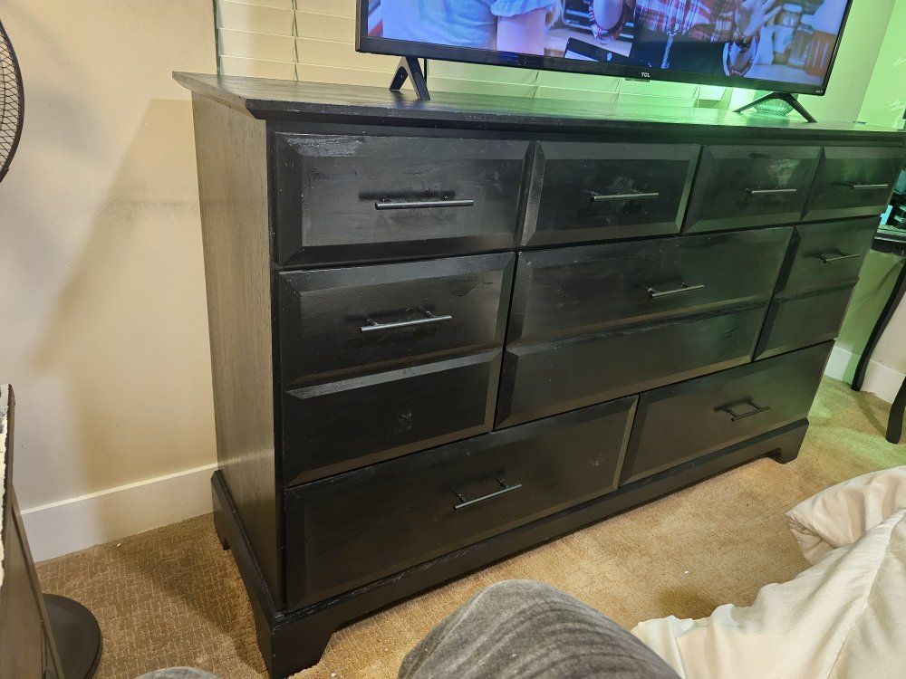 7 drawer real black oak dresser