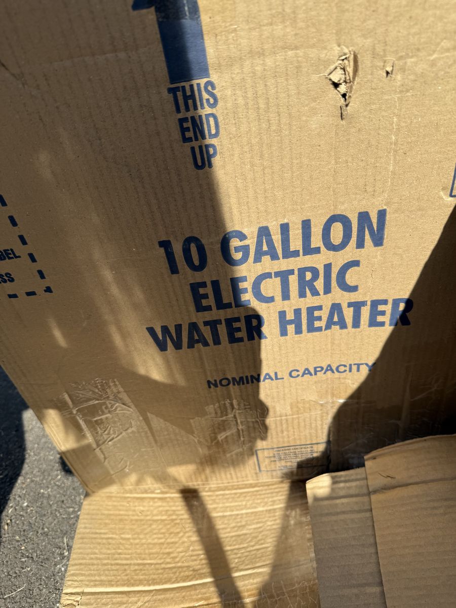 10 gallon Rheem Electric Water Heater