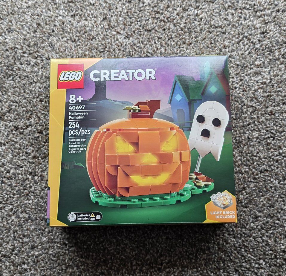 lego halloween pumpkin
