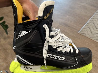 Bauer Supreme S170 Ice Hockey Skates Size 9.5D
