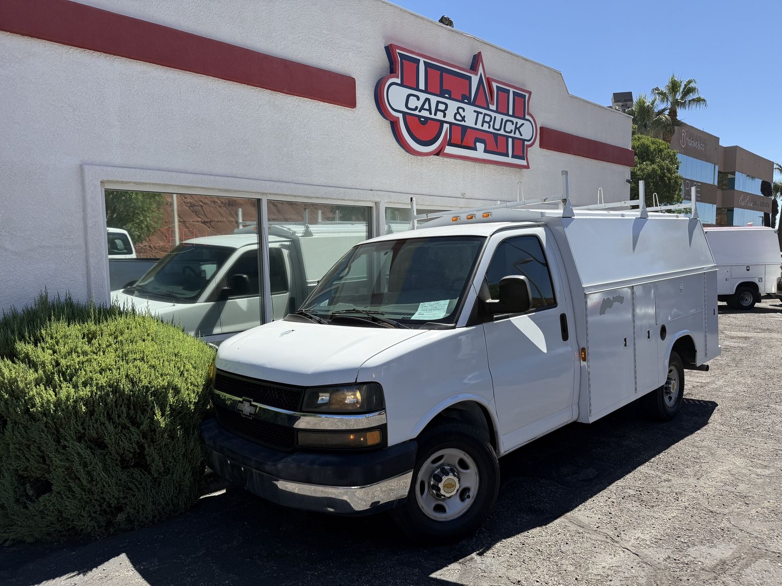 2004 Chevrolet Express 3500 LS