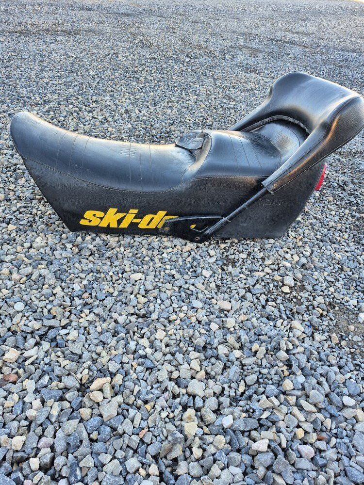 Skidoo 2up seat