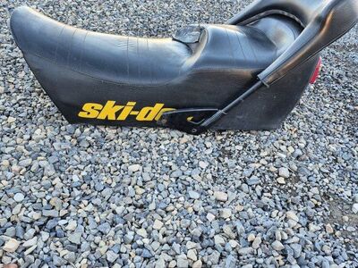 Skidoo 2up seat