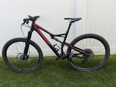 2016 Specialized Stumpjumper FSR – Large Frame – Excellent Condition