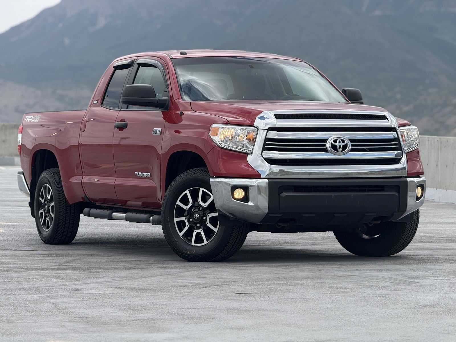 2017 Toyota Tundra TRD Off-Road