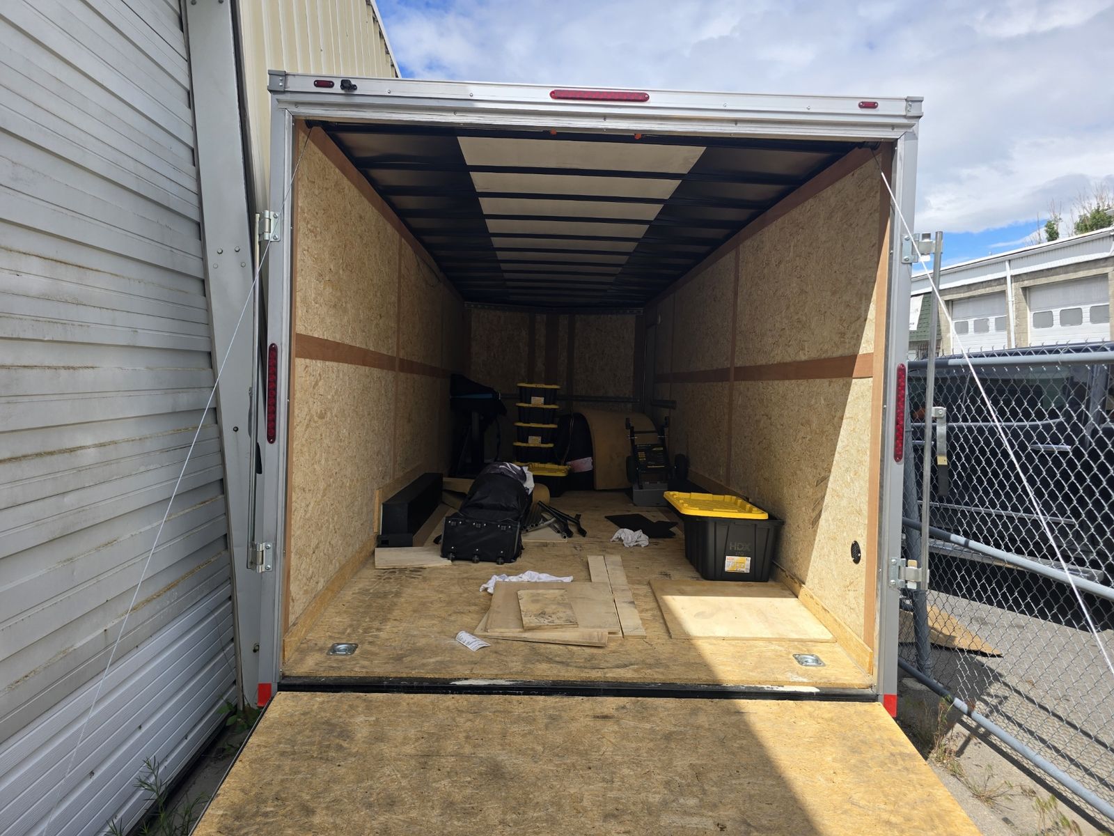 2026 Haulmark Passport Deluxe 8.5x24 Enclosed Trailer – Like New