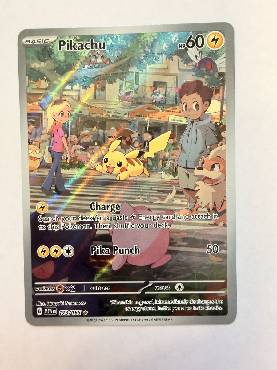 Pokemon 151 Pikachu Illustration Rare 173/165 Holo Card NM