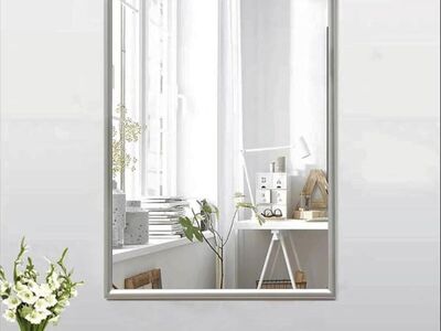 Beautiful Silver 22" x 30" Wall Mirror