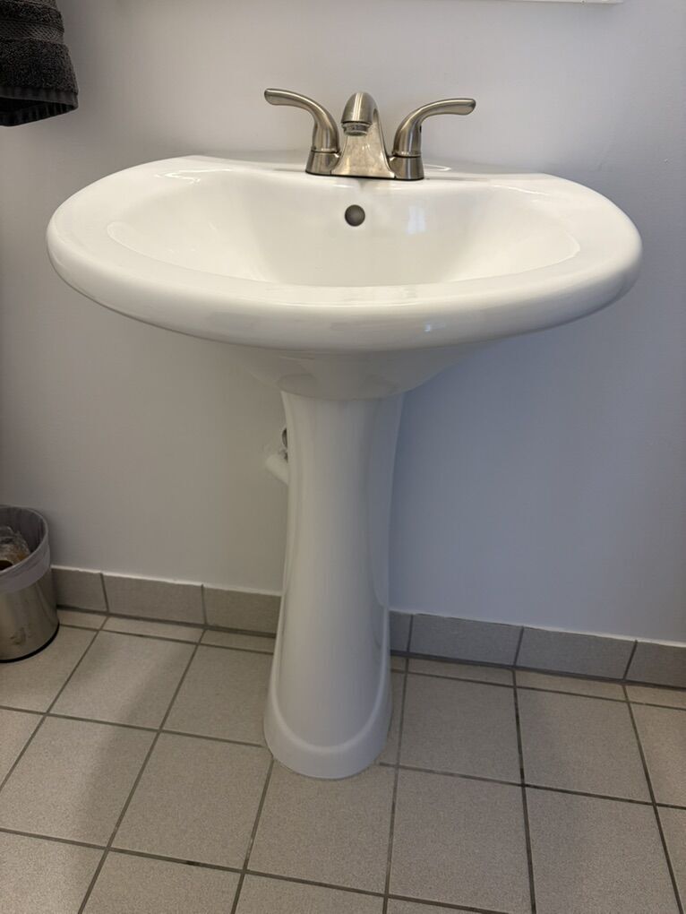 Pedastal Sink, Faucet, Drain and Mirror