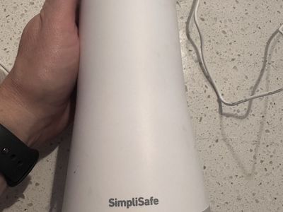 SimpliSafe Home Security Base Station SSCS2 - White, Wireless, Includes Power Adapter