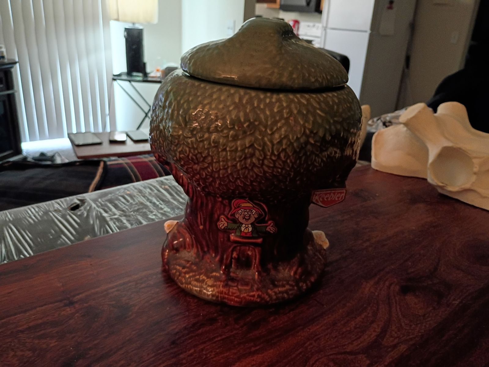 Furniture and Collectibles