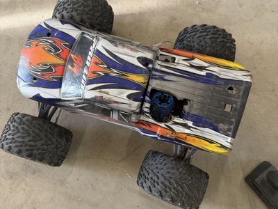 Revo nitro 3.3