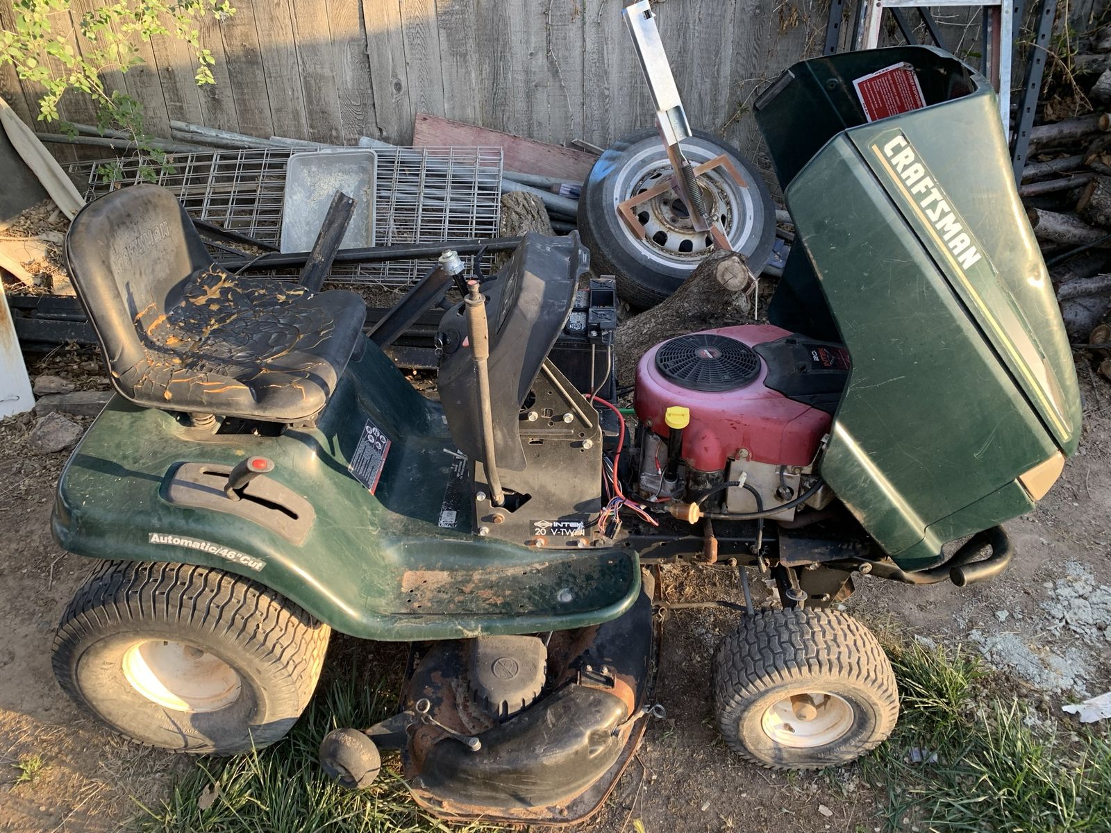Craftsman riding lawn mower