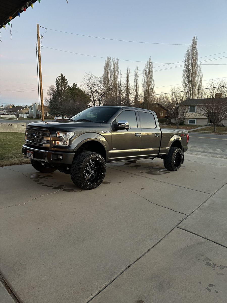 2016 FORD F150 Platinum
