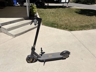 Segway Ninebot MAX G30LP Electric Scooter - Dark Grey, Foldable, 18.6 MPH, 25-Mile Range