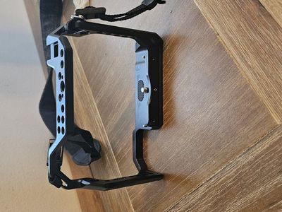 Smallrig Camera Cage for Canon EOS R