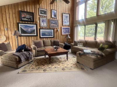 Living room/den furniture