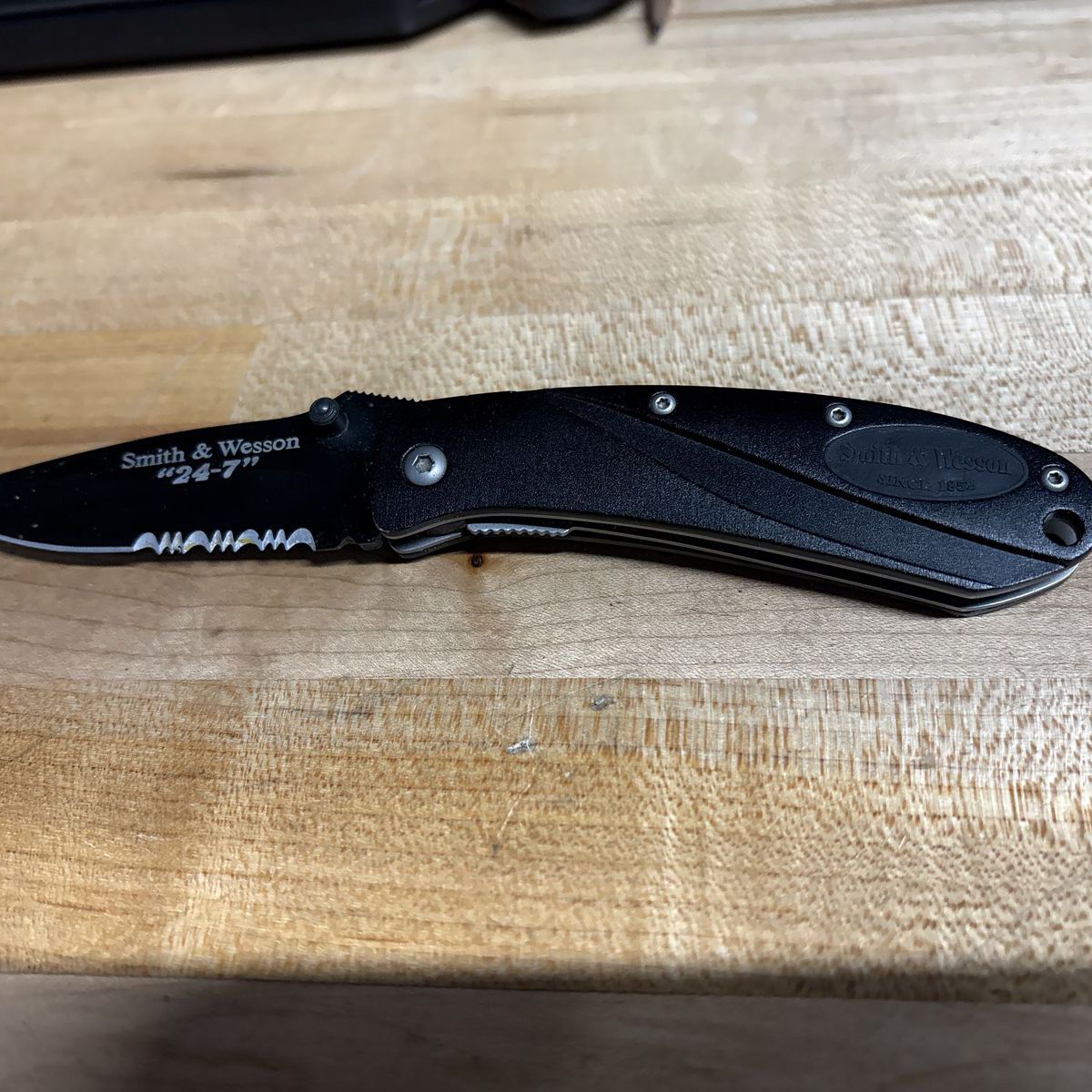 Smith And Wesson 24-7 Folding Knife