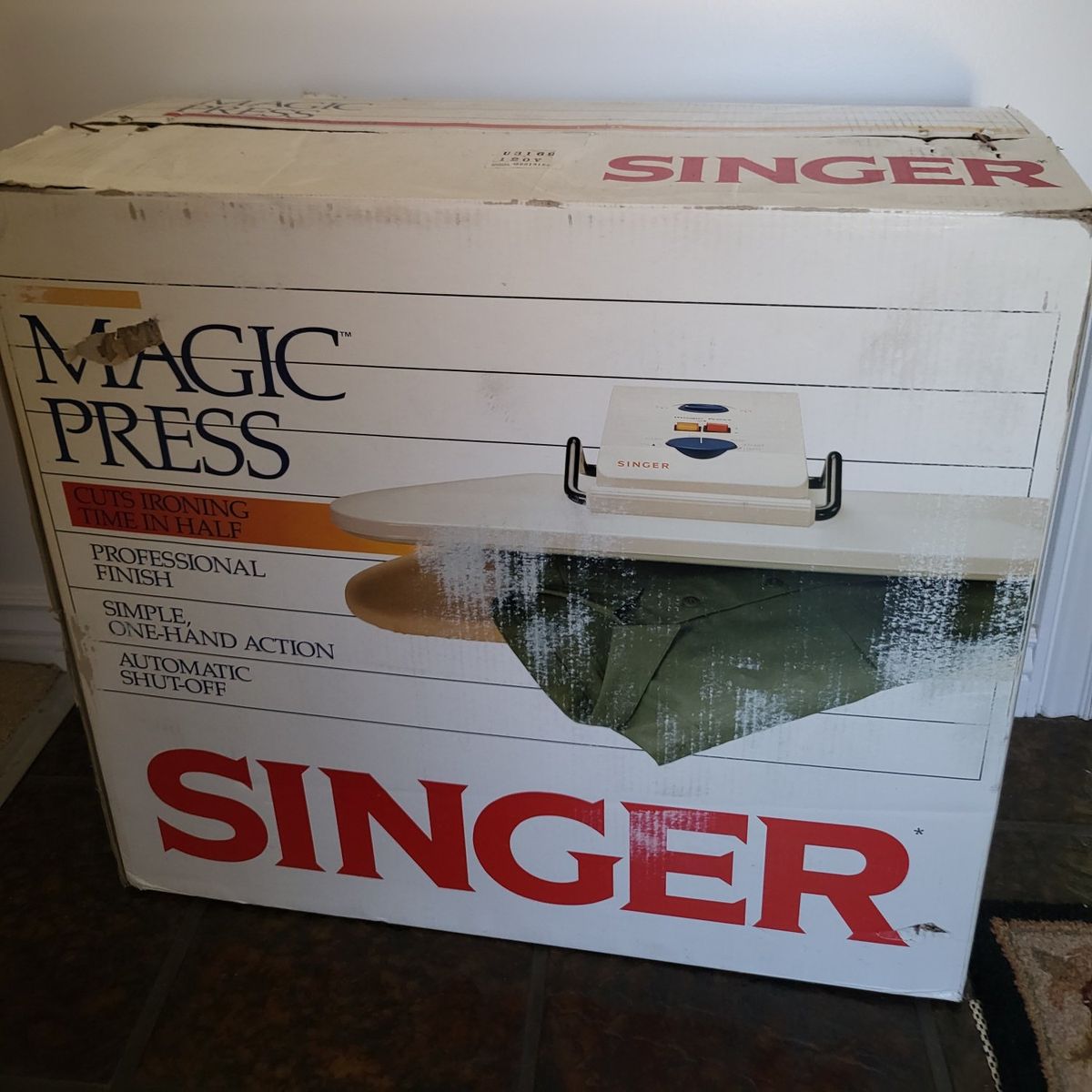 Singer Magic Press ironing unit & cabinet