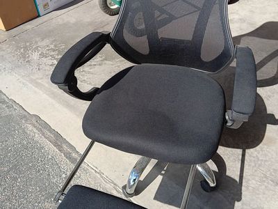 Office chair/ Also recliner