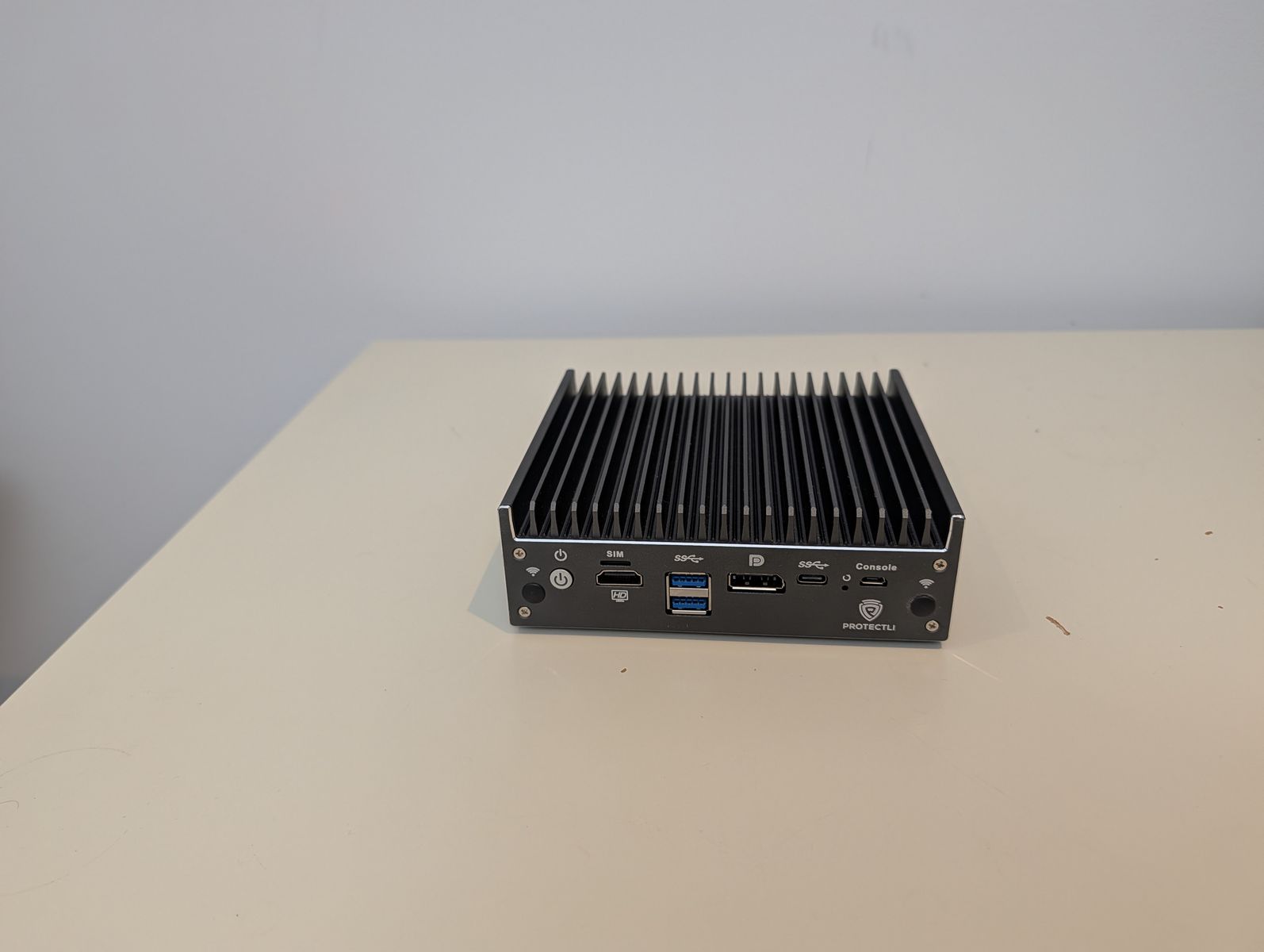 Protectli Vault Pro VP2420-4 Port, Firewall Micro Appliance/Mini PC