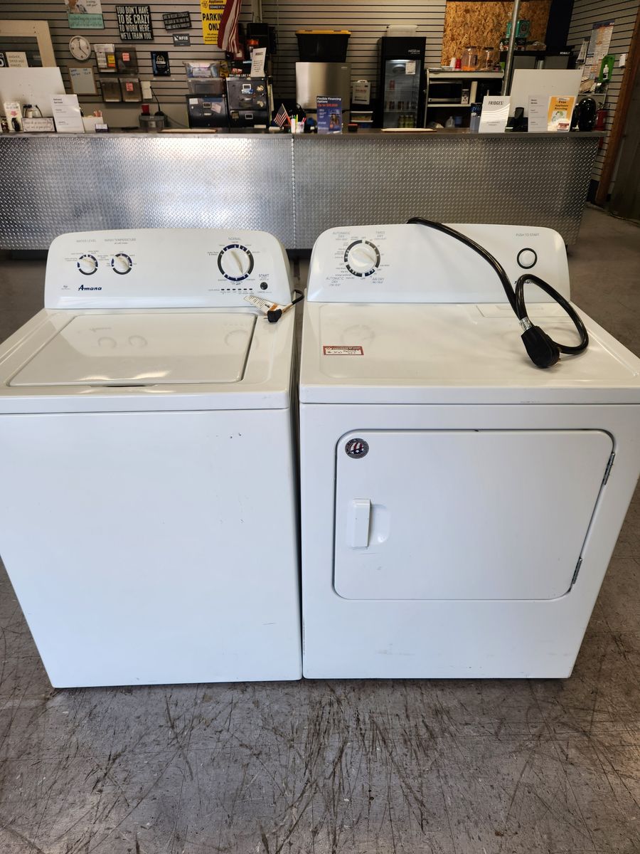 Amana White Top Load Washer & Electric Dryer Set - Used